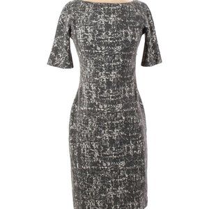 Maggy London Gray and White Fitted Sheath Midi Dress Size 4